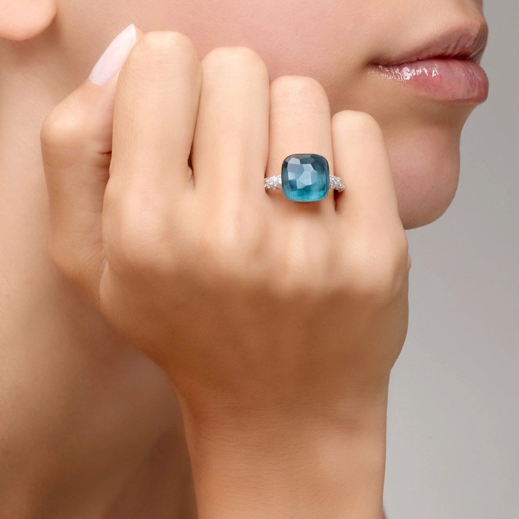 Anello Pomellato Nudo Maxi Con Topazio Blu London E Diamanti Dobner