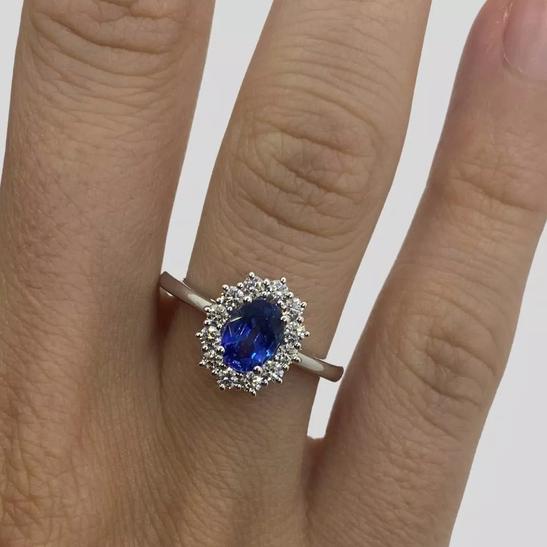 Anello Crivelli Ovale in Oro Bianco con Zaffiro - immagine 2