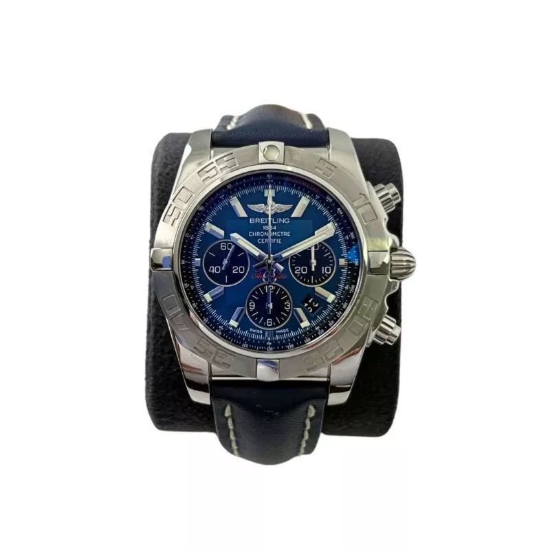 Orologio Breitling Chronomat con quadrante blu